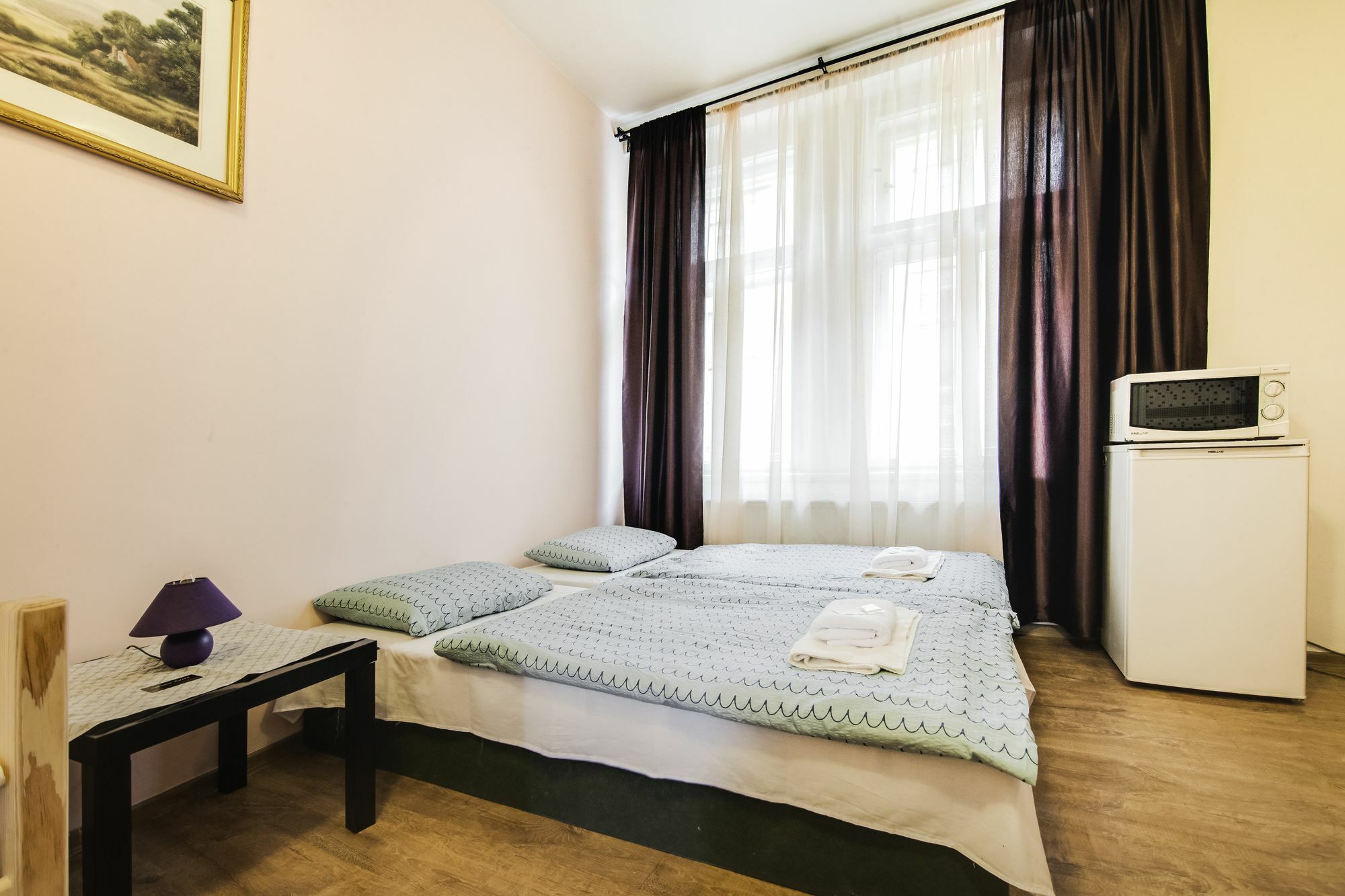 Aparthotel Zarra プラハ エクステリア 写真